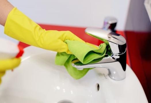 Green Cleaning Without Paper Towels